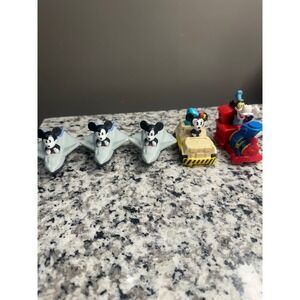 Disney Mickey Minnie‎ Goofy Toy Lot Planes Car Train Mini Figures